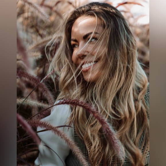 I’m Ryan. Selling luxury items from my photo shoots. All authentic w papers etc. - Picture 7 of 7